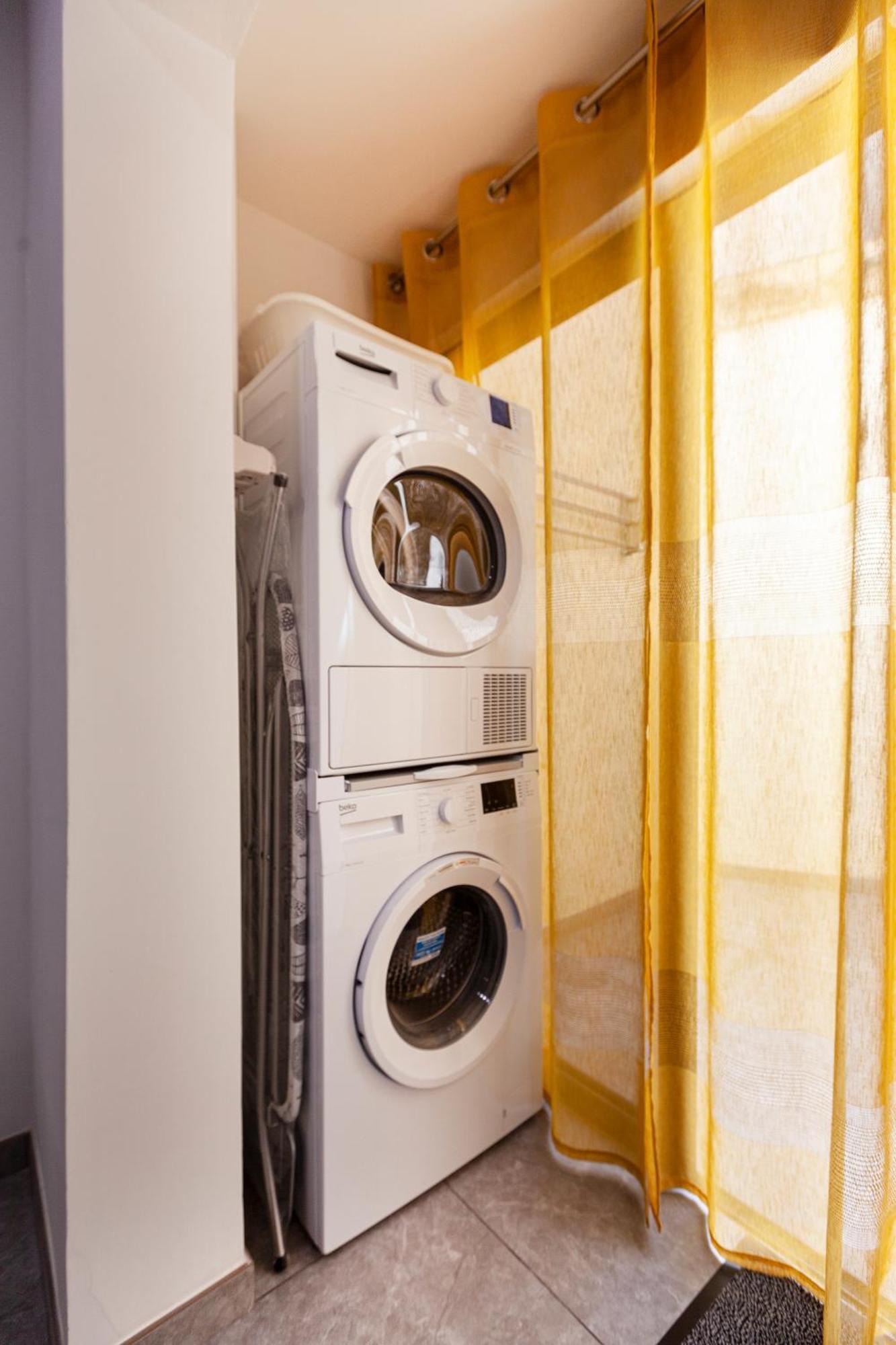 Modern & Lovely Studio - Prime Location Saint Julian's 외부 사진