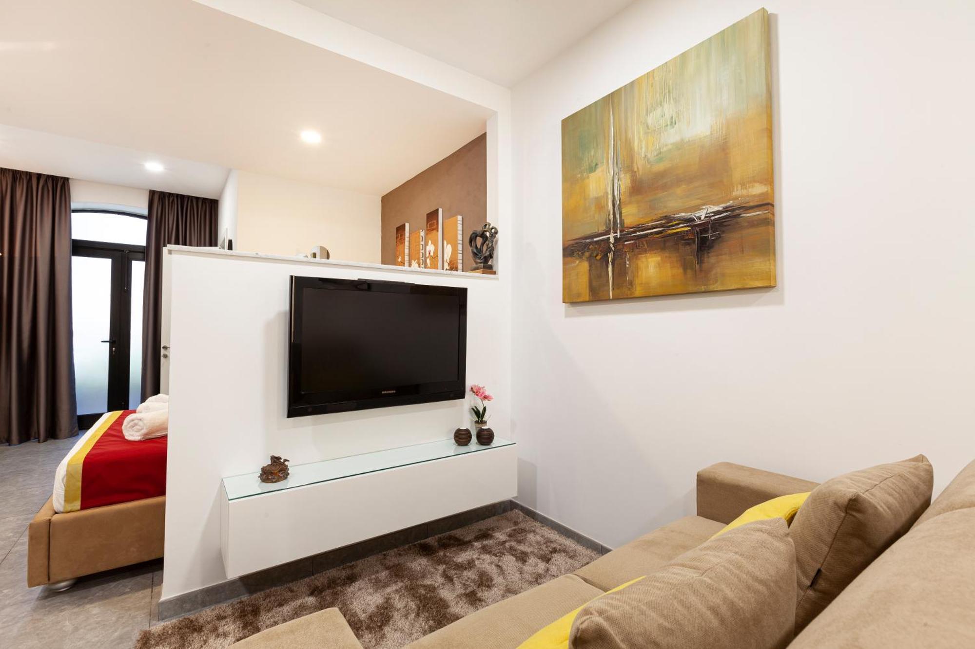 Modern & Lovely Studio - Prime Location Saint Julian's 외부 사진